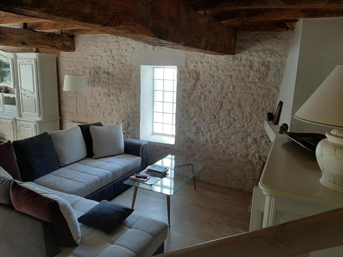 Le Petit Bois Apartment Ниор Екстериор снимка